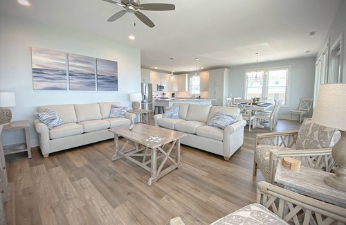 South End House | New Construction, Oceanfront Duplex with Incredible Views! 4BR/3.5BA