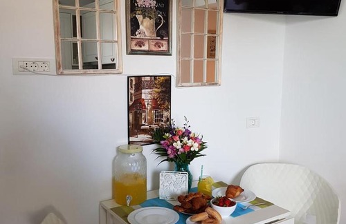 Navodari Apartment | New cosy 1BR ap, 3 min walk to Eros beach Navodari