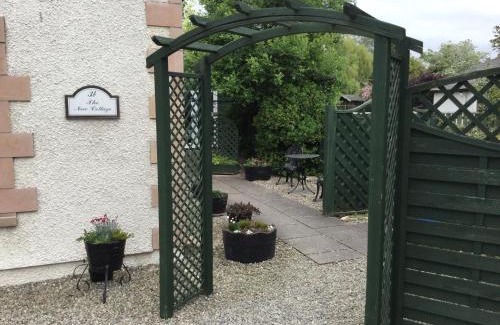 South Galson Apartment | New Cottage 3 Bedroom Free Parking