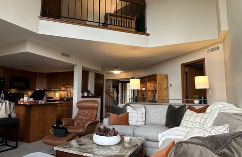 Seven Springs Condo | NEW!Discover Serenity and Adventure: Mountain Resort Bliss Awaits! 7 Springs, PA