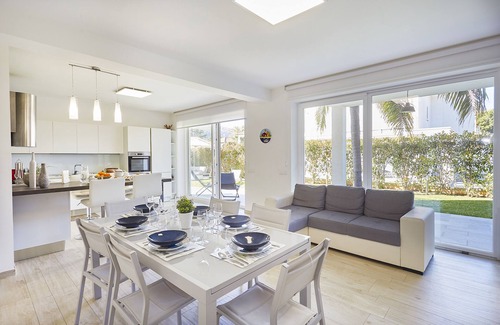 Mondello Villa | New elegant Villa EMANUELE in Mondello Beach