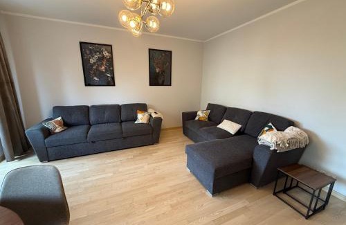 Ursynow Apartment | New Family KEN Apartment 80m2, metro Stoklosy
