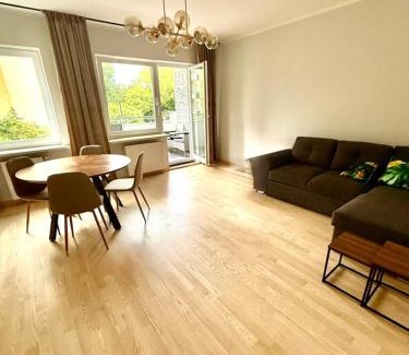 Ursynow Apartment | New Family KEN Apartment 80m2, metro Stoklosy