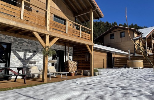 Xonrupt-Longemer Apartment | New gîte with private Nordic bath