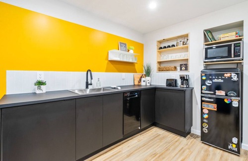 South Side Slopes Apartment | New! Garden Apartment in South Shore!