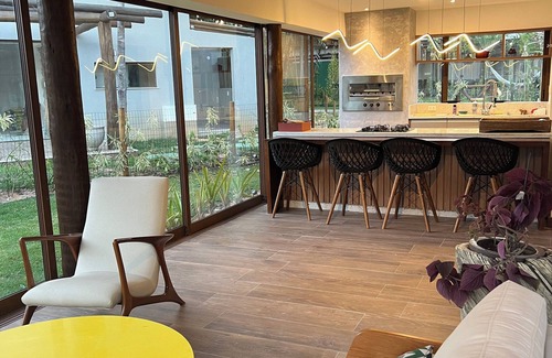 Mata de Sao Joao House | New gourmet house with sea view next to the castle