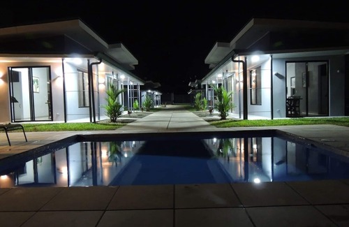 San Isidro de El General House | New Home with A/C | Wi-Fi | W&D | Smart TV | Full Kitchen | Pool | Free Parking