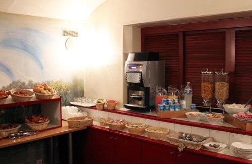 L'Europe Hotel | New Hotel Saint Lazare