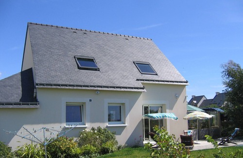 Erdeven House | New house in a picturesque village and calms