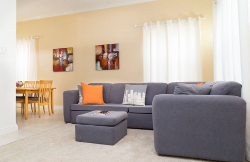 New Kingston Apartment | New Kingston Guest Apartment at Westbury