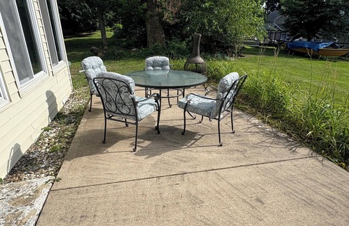 Brooklyn House | New listing! 3bedroom 2full bath cottage on Wamplers lake in Brooklyn, Mi.