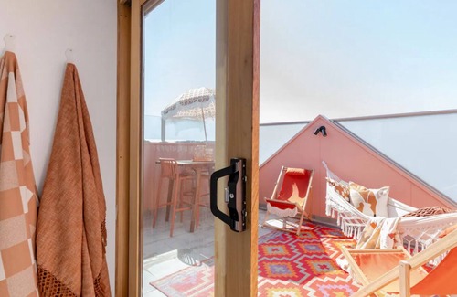 Fitzroy House | New listing! 5 min walk to CBD, w Rooftop Terrace