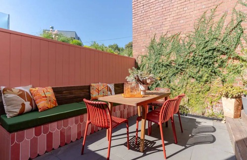 Fitzroy House | New listing! 5 min walk to CBD, w Rooftop Terrace