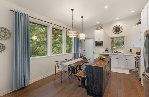 Friday Harbor House | New Listing! Amazing Westside Waterview! HSL