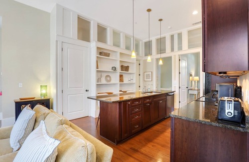 Habersham Apartment | New listing! Beautiful Habersham Home
