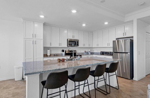 Punta Gorda Apartment | New Listing! Charlotte Harbor Area Resort, 120mi to Disney & 134mi to Universal - GRH523349