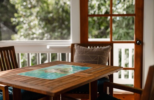 Kalaoa House | New Listing- Hale Aka'ula, house of the red sunset