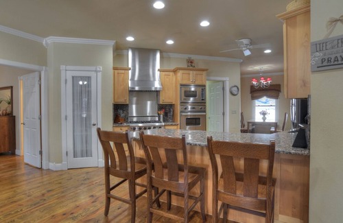Creede House | New Listing!One-of-a-Kind Luxe Riverfront Home-Fishing Access-Mins Dtn Creede