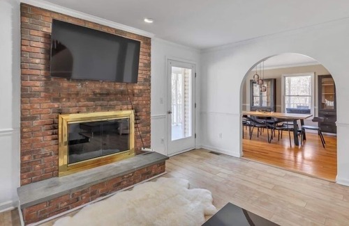 Putnam Valley House | NEW LISTING! Putnam Valley Estate 4BR - Hot Tub Fireplace by RedAwning