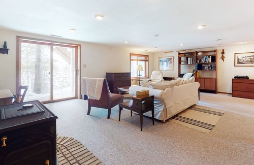 Lac du Flambeau House | New listing! Rustic retreat in the woods w/ wood-burning fireplace & large deck!