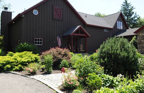 Town of Marlborough House | NEW LISTING ! Rustic house with private pool in heart of the Hudson Valley