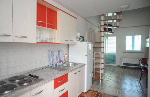 Caska Apartment | NEW LISTING!Vila Caska- ap 11-apartment for 5 people, pool, wifi, airconditioner
