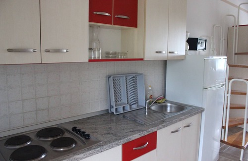 Caska Apartment | NEW LISTING!Vila Caska- ap 11-apartment for 5 people, pool, wifi, airconditioner