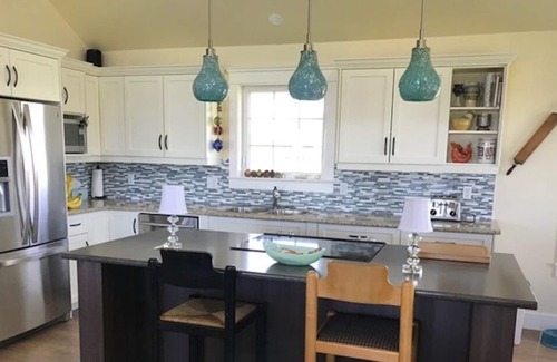 Princetown Cottage | NEW LISTING!- Waterfront Cottage, Only 5 Minute Drive To Beach