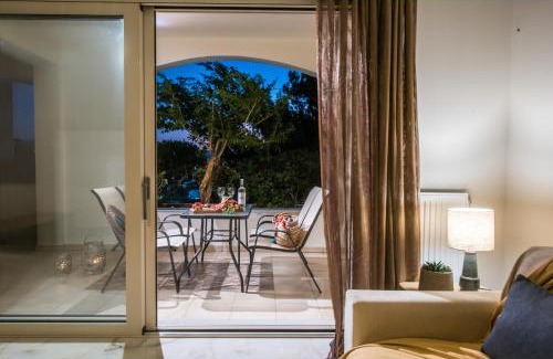 Heraklion Apartment | New Luxury Apartment near Airport, Port & Town Center - Sonia City