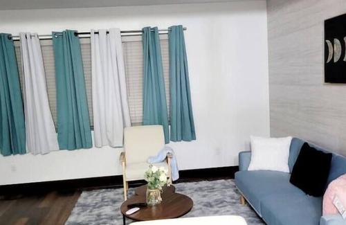 Hampden Apartment | New luxury apartment in Baltimore City near JHU and the heart of Hampden