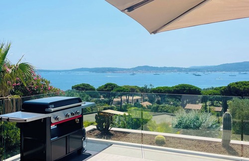 Guerrevieille Villa | New luxury villa with magical sea view over the Gulf of St Tropez