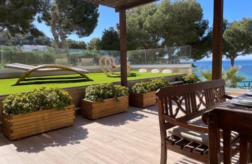 Almadraba-Canyelles Apartment | New Madrague Sun