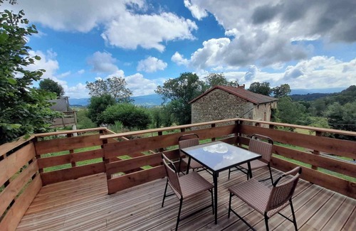 La Chapelle-Agnon House | New: Maison Neuve Coeur Parc Naturel Terrace/Garden Pets welcome