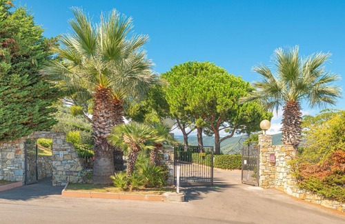 Marina di Andora House | New Management Holiday Home Villaggio Colombo V6 with Terrace and Shared Pool