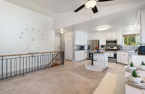 Taylorsville House | New Modern w Hot Tub | Salt Lake City | Taylorsville