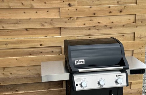 Kalispell Apartment | NEW: Mountain Haus, cute, comfortable.