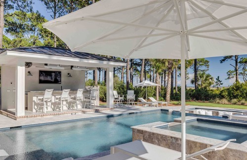 Sea Pines House | NEW Oceanfront estate, Sleeps16, Accepting Reservations now