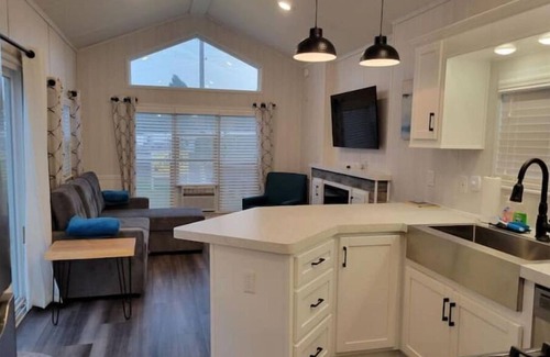 Moses Lake Cabin | New Park Model Home 2