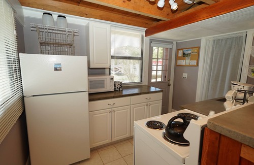 Buena Vista Cottage | New! Perfect Summer Cottage, Min. from Buena Vista, adjacent to National Forest!