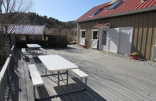 Buena Vista Cottage | New! Perfect Summer Cottage, Min. from Buena Vista, adjacent to National Forest!