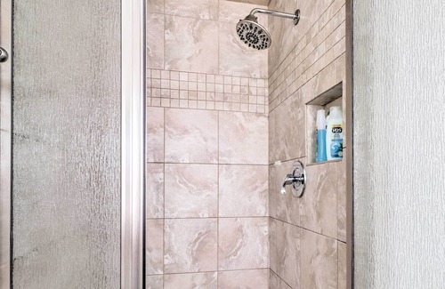 Saxony House | NEW! Pflugerville Home ~ 17 Mi to Downtown Austin!