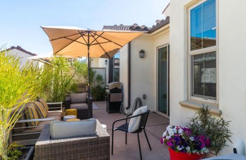 La Quinta House | NEW! PGA West (Signature!) walk to Stadium Course!
