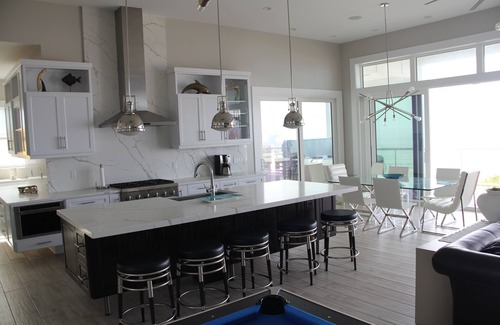 Port St. Joe House | NEW POOL! Water Front Home Dog Friendly! Call 678-283-6026 special rate!