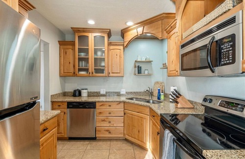 Maeser House | New! Provo Cottage | BBQ | Fenced
