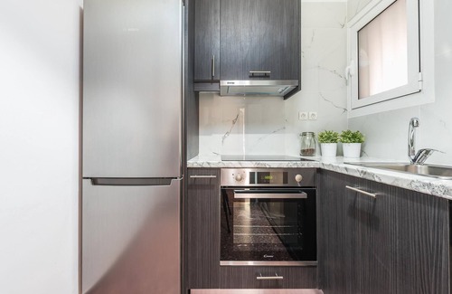 Athens City Centre Apartment | New Relaxed Central Apartment Walk Everywhere