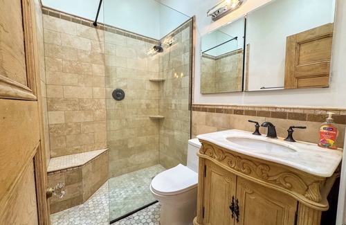 Prudential - St. Botolph Condo | NEW - South End - Luxury Remodel - Walk to Everything - Desirable location