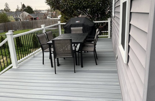 Phoenixville House | New Spacious single w/parking. Bikes, XBOX,
