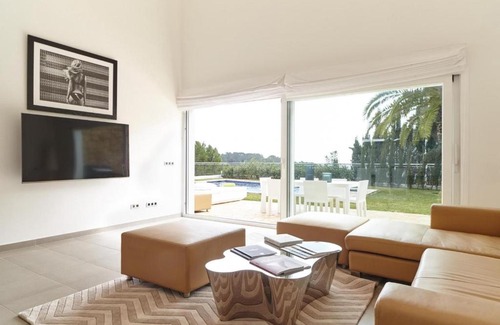 Puig Manya Apartment | new stunning villa in cap martinet