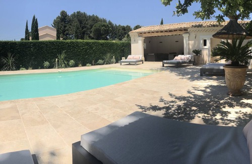 St.-Remy-de-Provence Villa | NEW Superb villa - heated swimming pool fence - 4000m garden - St-Rémy de Pce