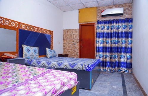 Lahore Hotel | New Taj Hotel